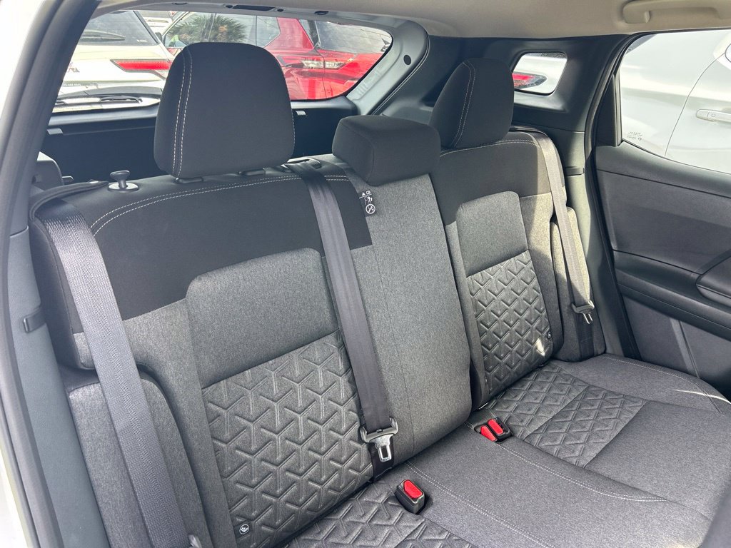 Certified 2025 Nissan Kicks SV FWD image 46