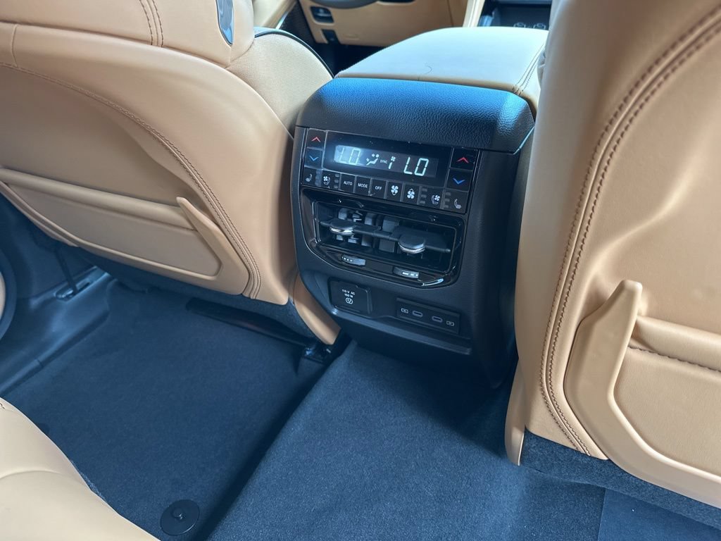 New 2026 Jeep Grand Cherokee Summit AWD/4WD image 19