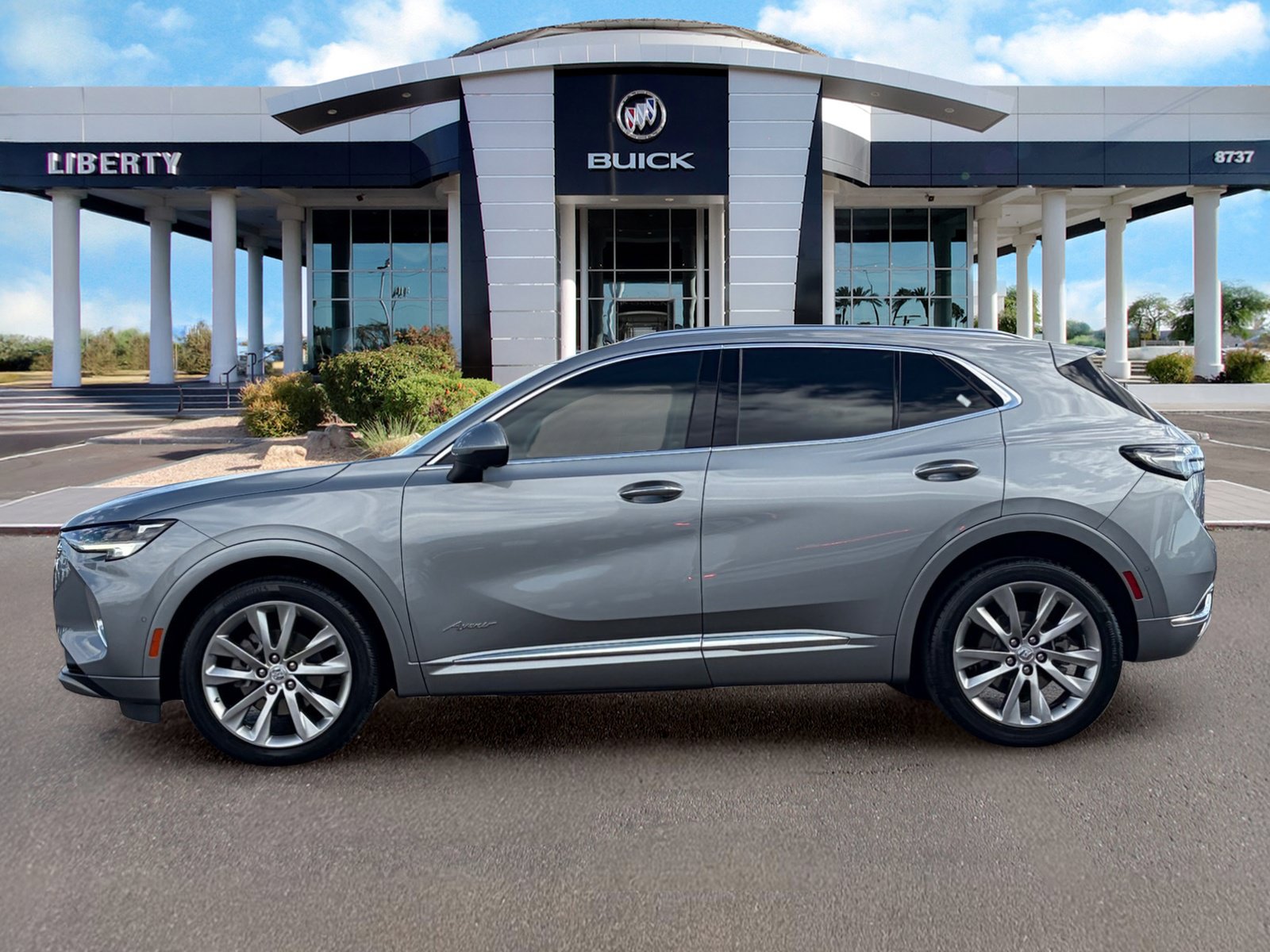 Used 2023 Buick Envision Avenir FWD image 6