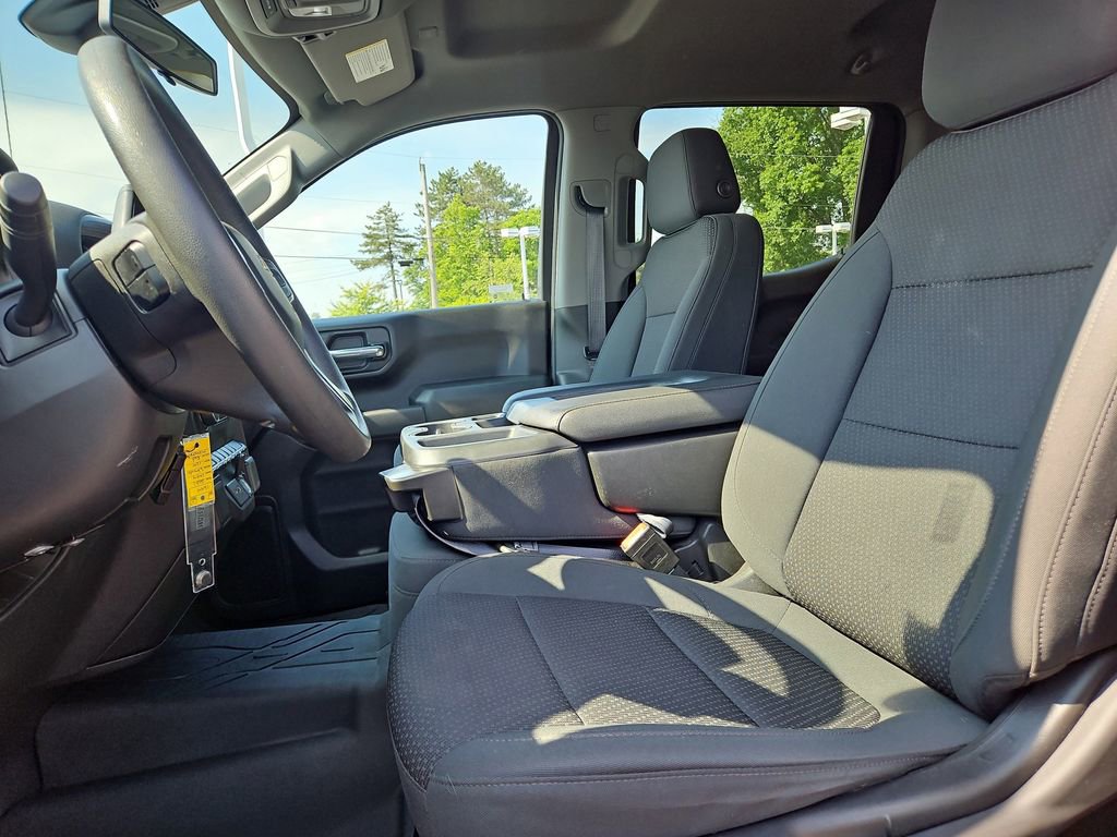 Used 2021 Chevrolet Silverado 1500 Custom w/ Safety Confidence Package AWD/4WD image 18