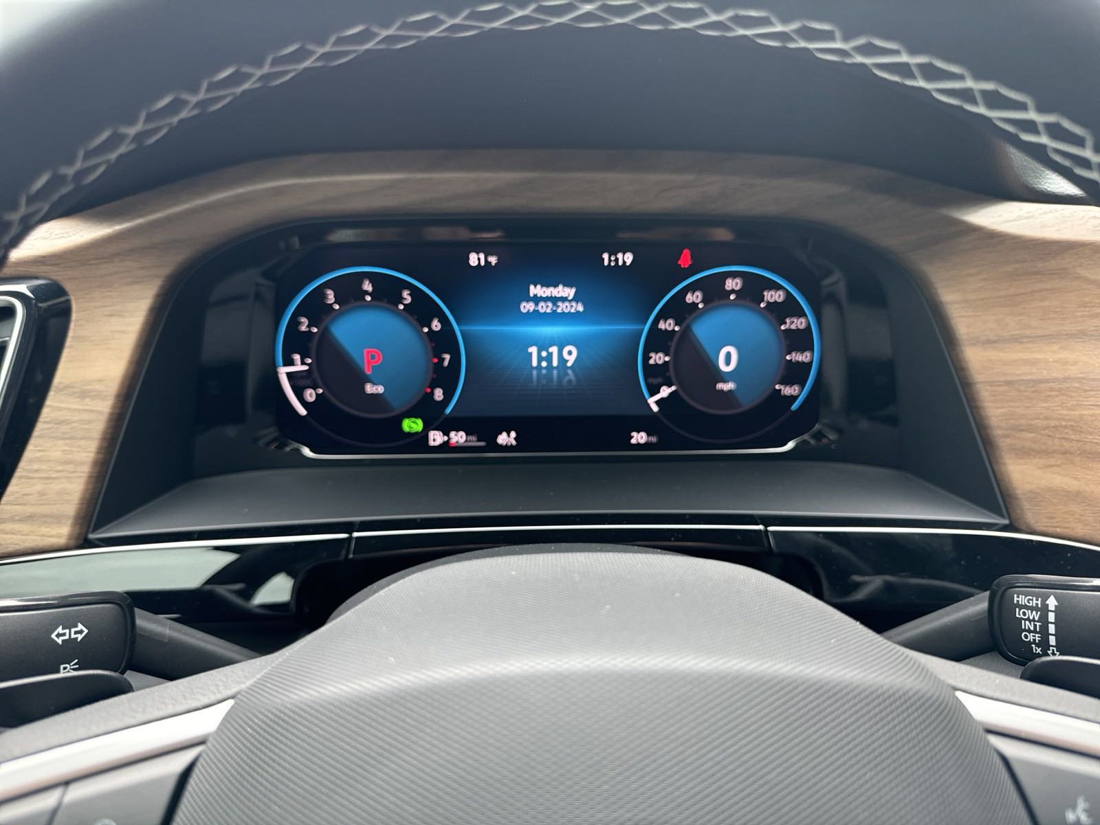 Certified 2026 Volkswagen Atlas SE image 11