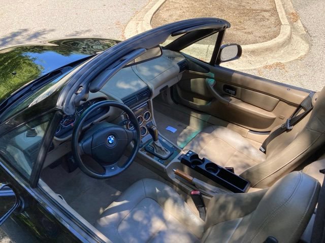 Used 2002 BMW Z3 3.0i RWD video 2