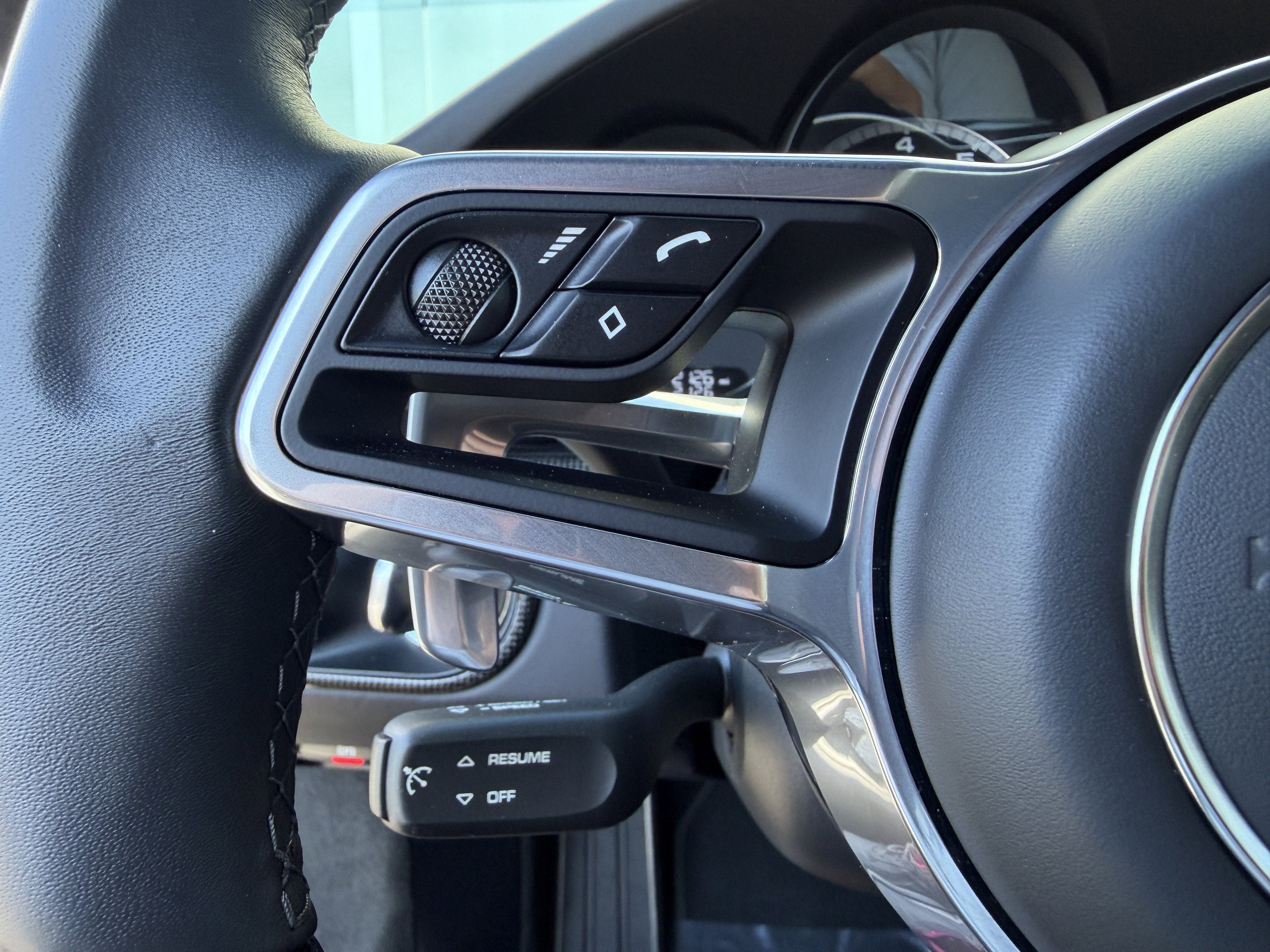 Certified 2017 Porsche 911 Turbo S image 29