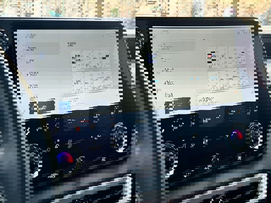 Used 2024 Lexus RX 350 Premium w/ Accessory Package (Z1) image 25