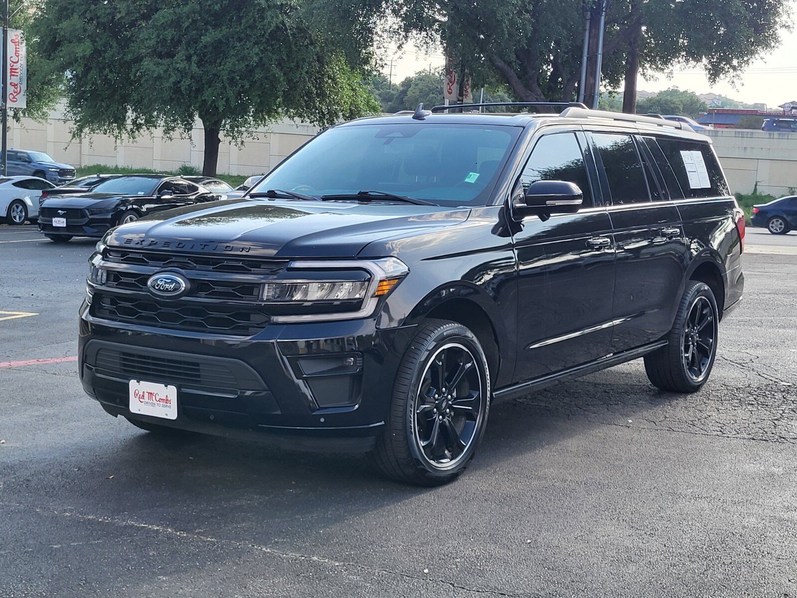 Certified 2023 Ford Expedition Max Limited RWD image 8