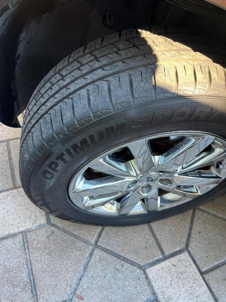 Used 2013 Ford Edge SEL image 30