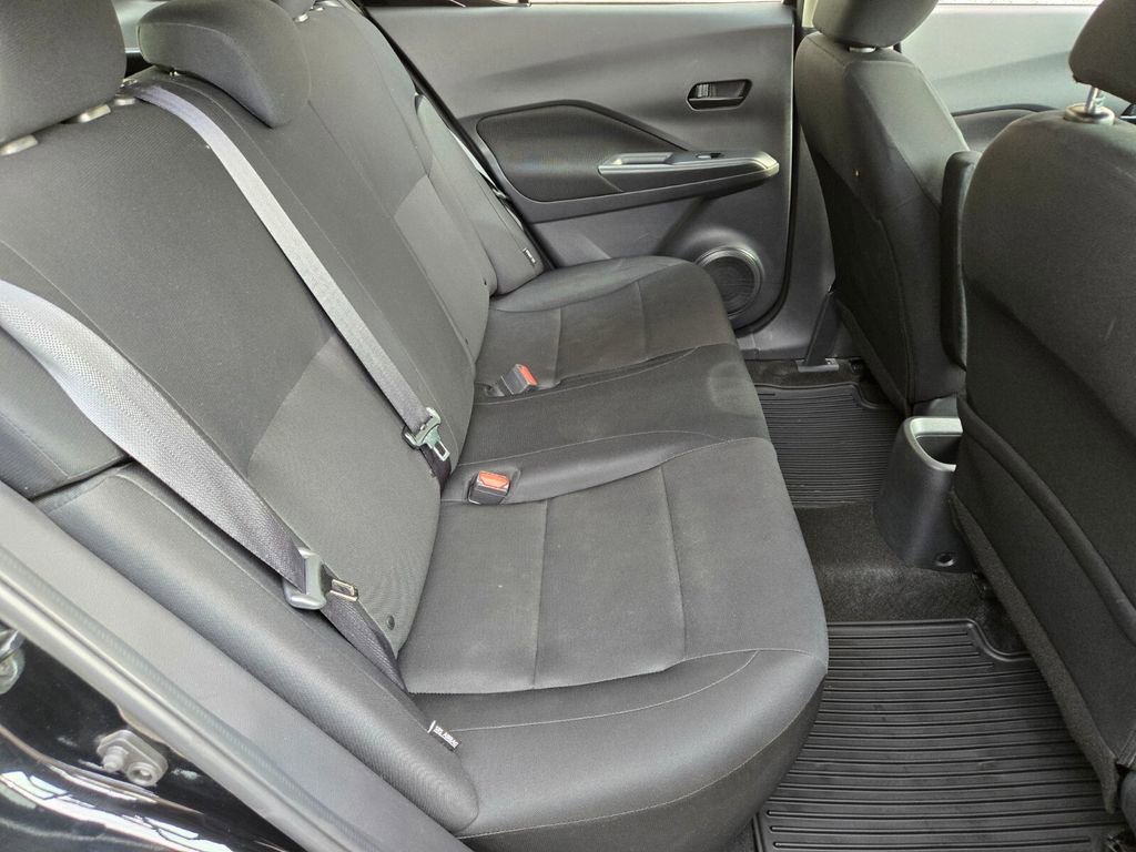 Used 2024 Nissan Kicks S FWD image 17