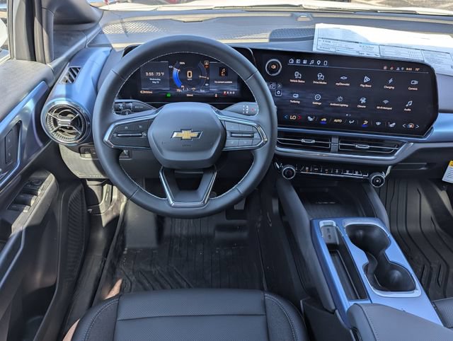 New 2026 Chevrolet Equinox EV LT FWD image 4