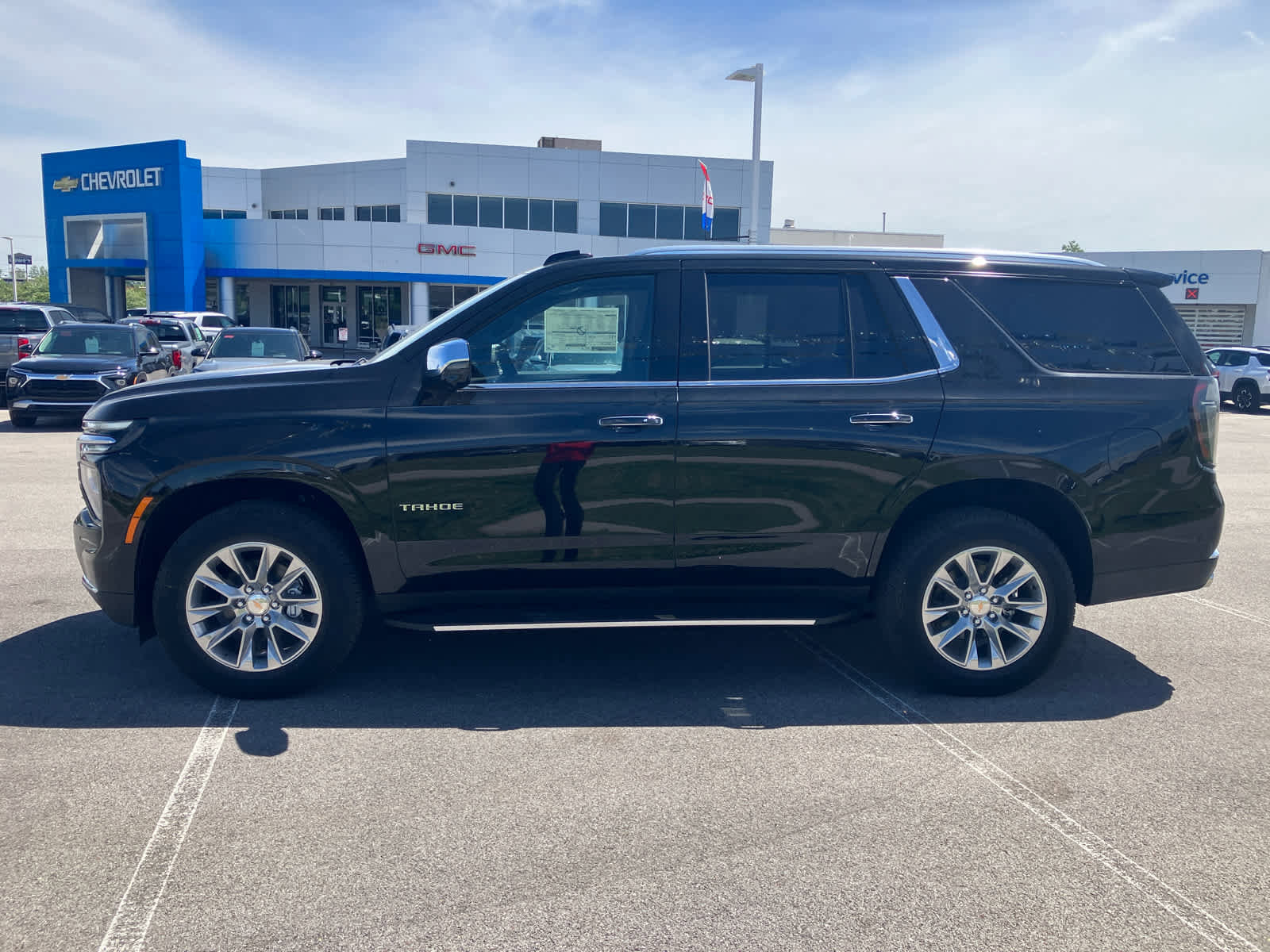 New 2026 Chevrolet Tahoe Premier AWD/4WD image 4