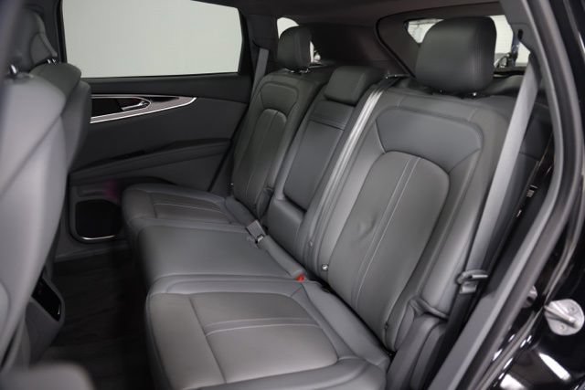 Used 2023 Lincoln Nautilus Reserve w/ Equipment Group 201A AWD/4WD image 35