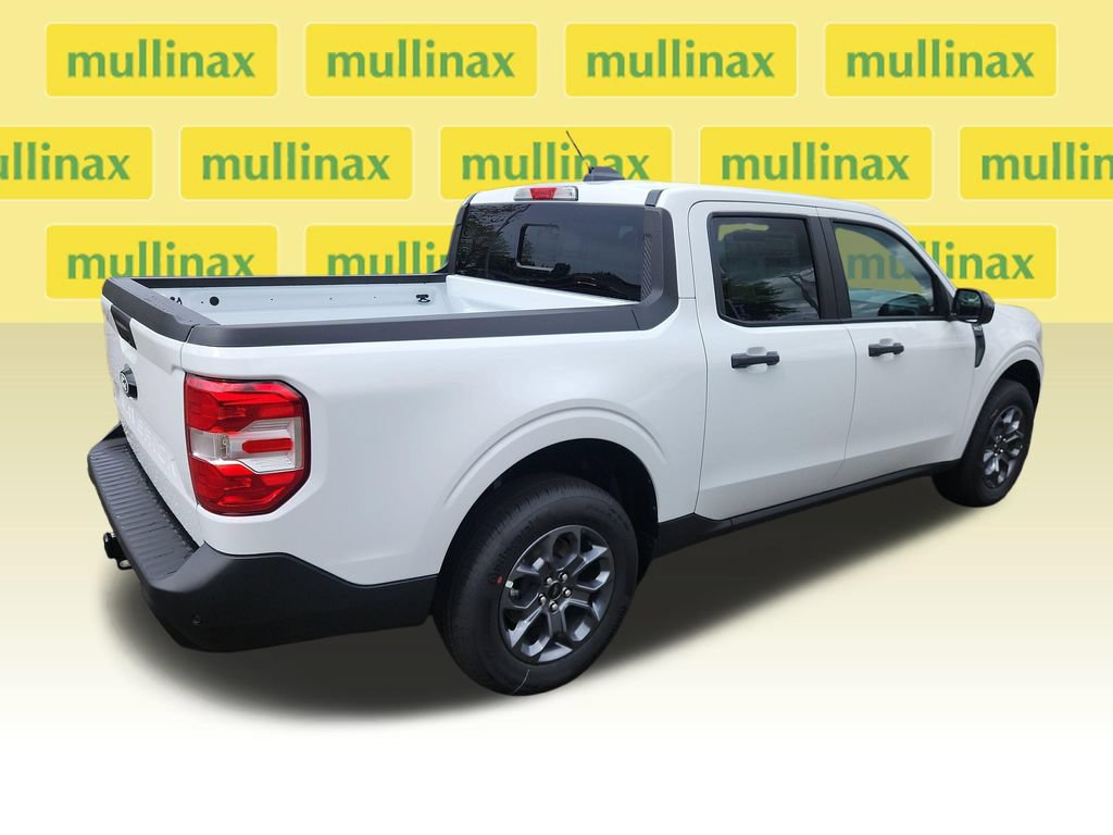 New 2026 Ford Maverick XLT w/ Equipment Group 301A AWD/4WD image 3