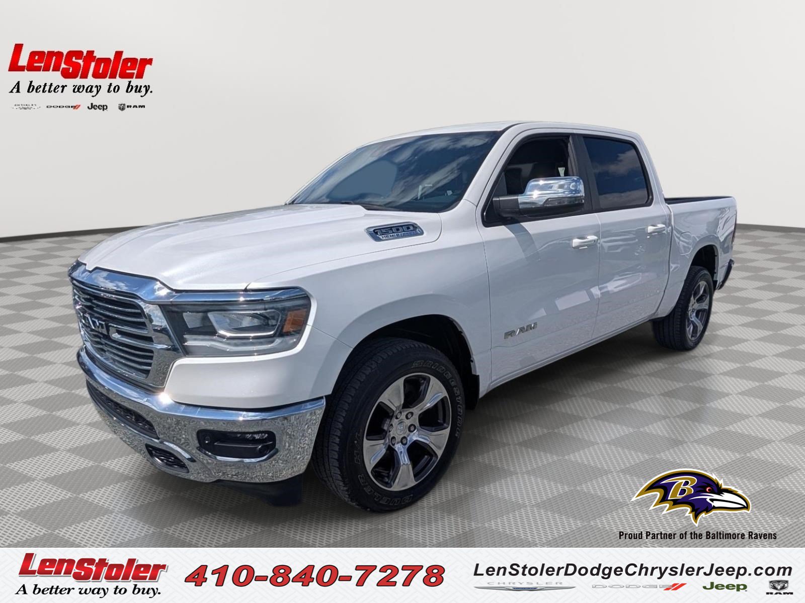 Used 2023 RAM 1500 Laramie AWD/4WD image 1