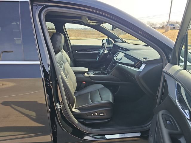 Used 2024 Cadillac XT6 Premium Luxury AWD/4WD image 29