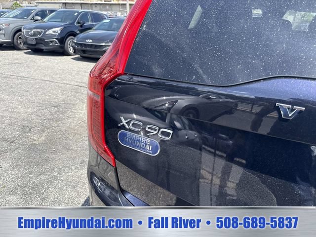 Used 2019 Volvo XC90 T5 Momentum w/ Multimedia Package AWD/4WD image 5