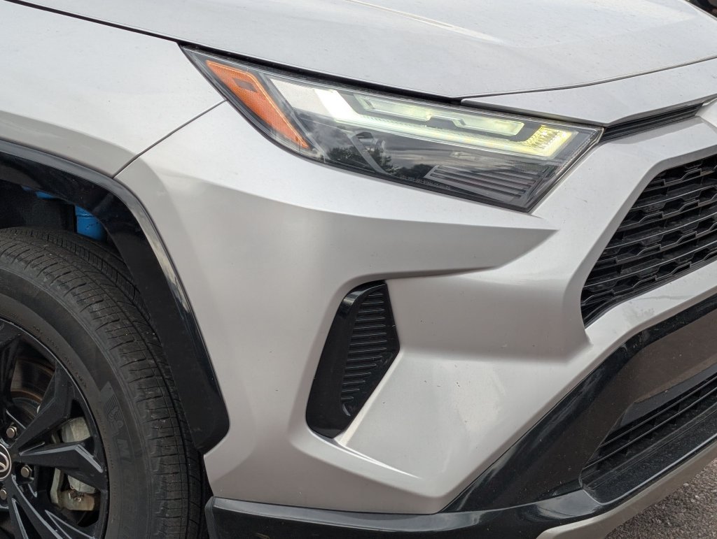 Used 2024 Toyota RAV4 SE AWD/4WD image 8