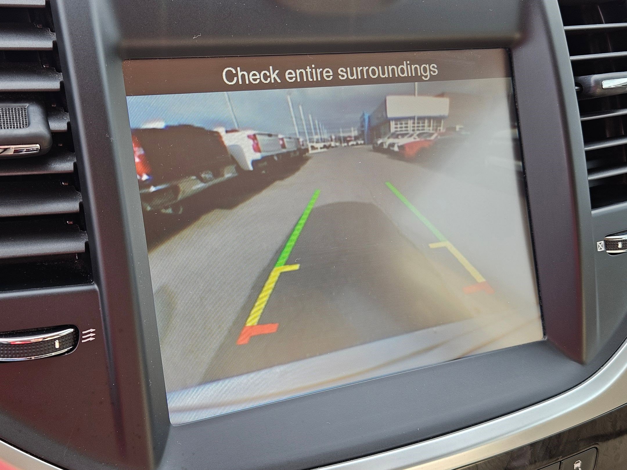 Used 2013 Chrysler 300 w/ Driver Convenience Group image 23