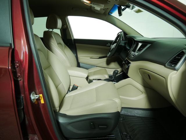 Used 2017 Hyundai Tucson SE Plus FWD image 12