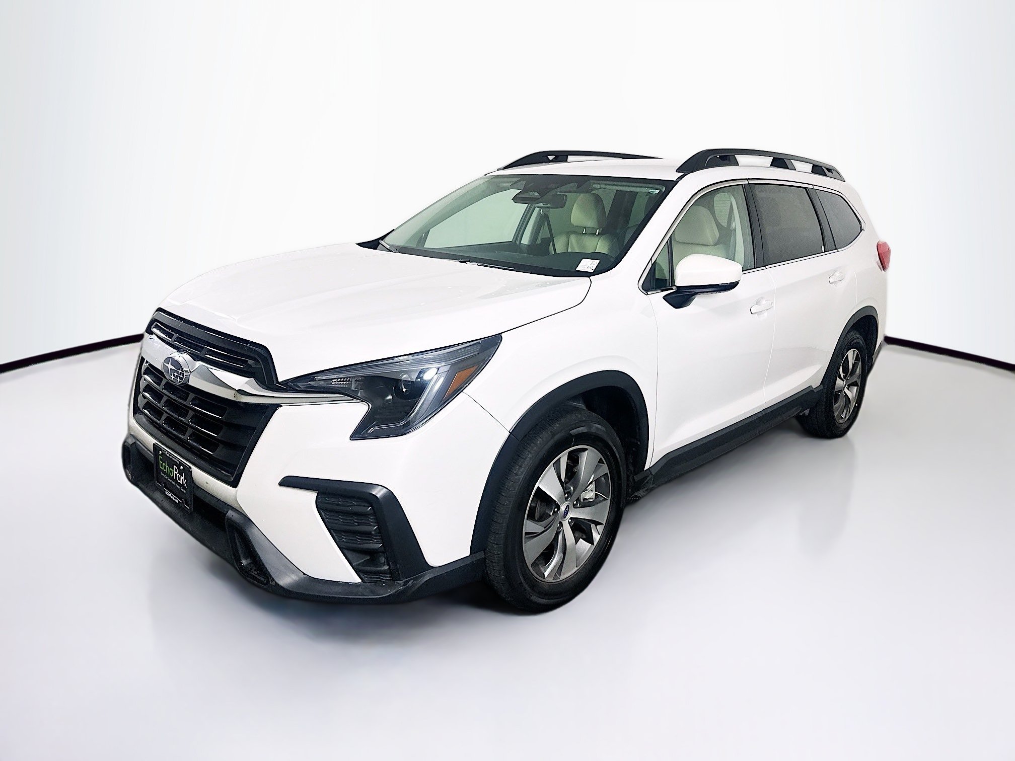 Used 2025 Subaru Ascent Premium AWD/4WD image 3