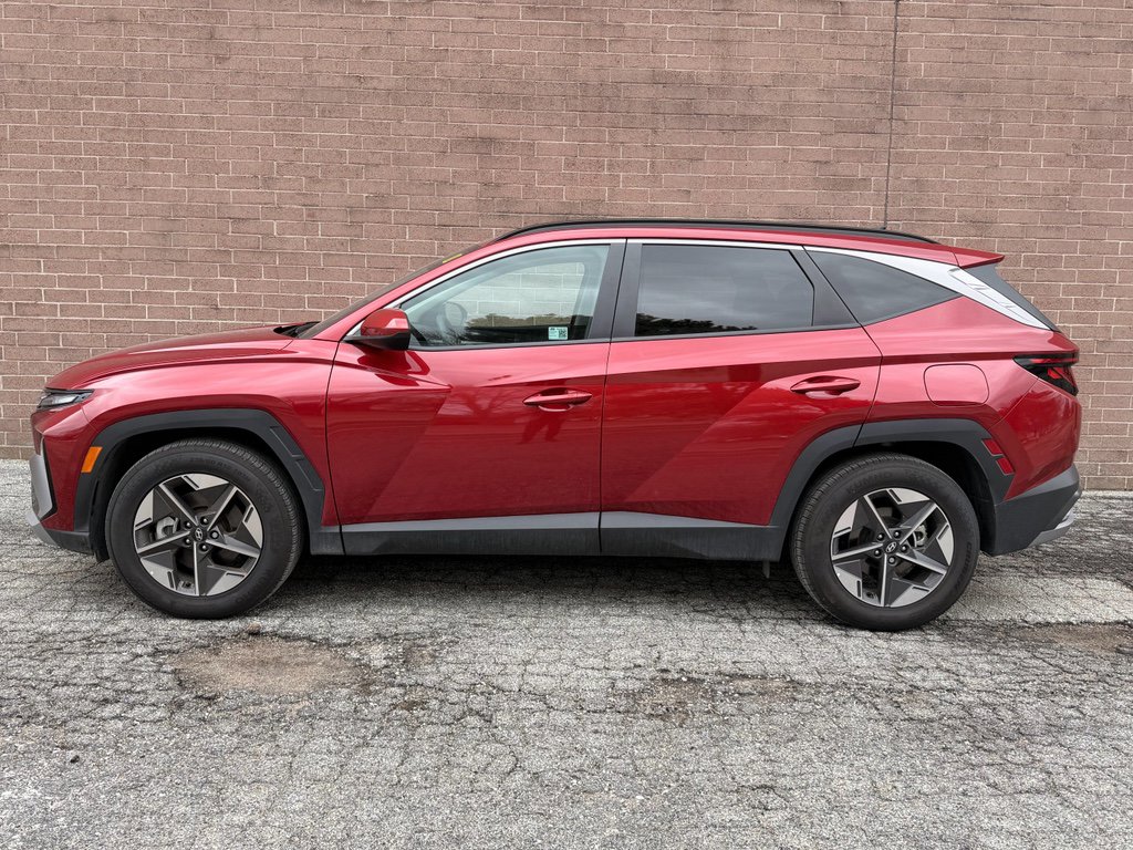 New 2025 Hyundai Tucson SEL image 2