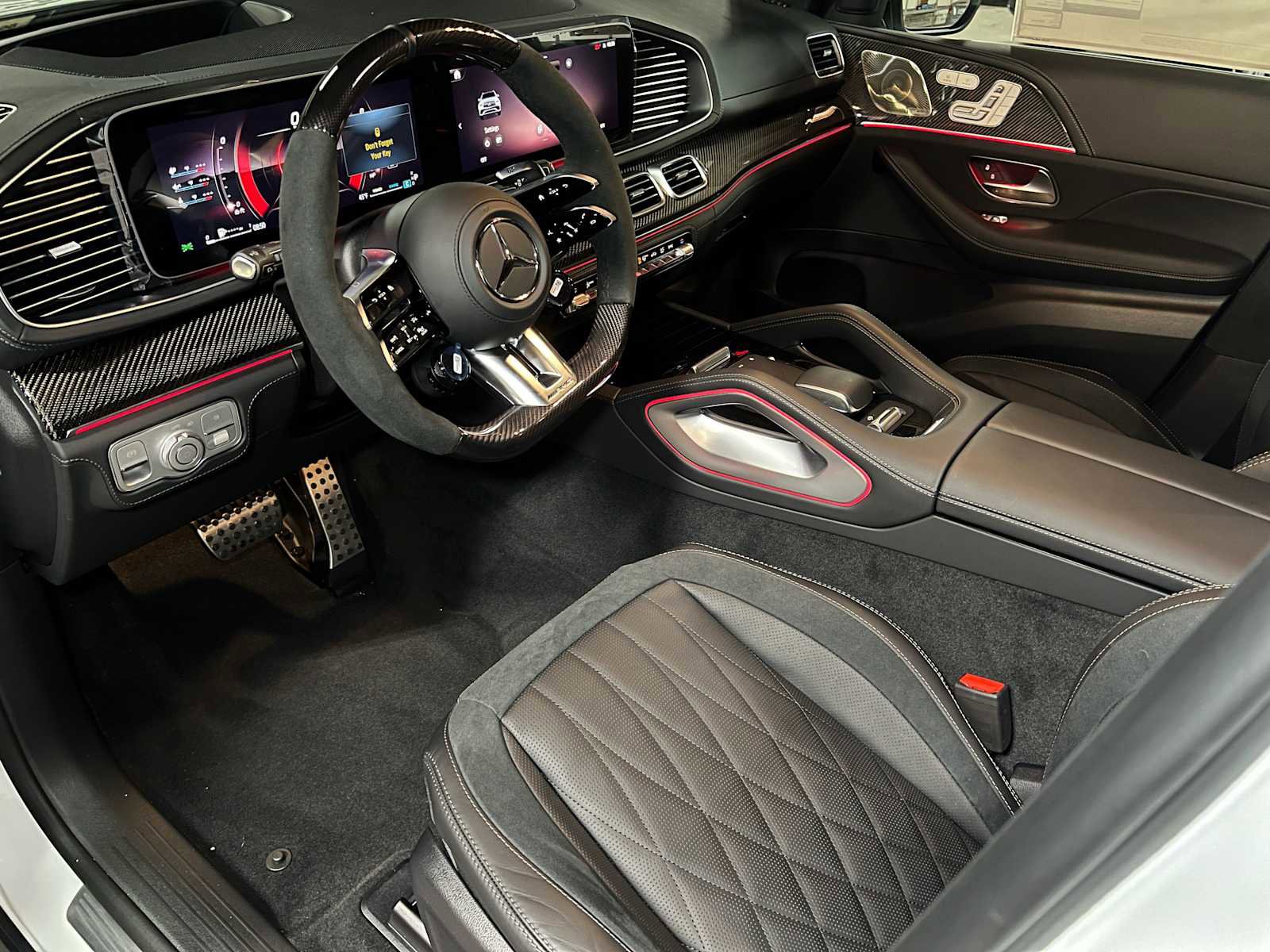 New 2026 Mercedes-Benz GLE 63 AMG S image 25