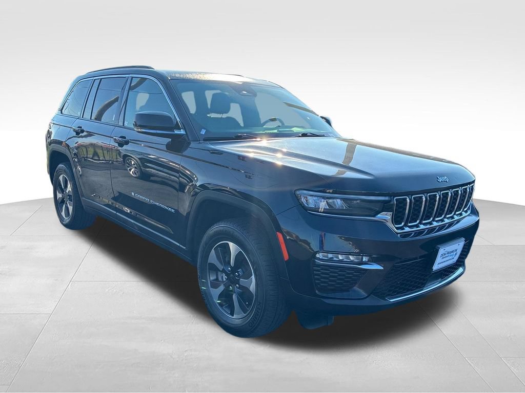 Used 2024 Jeep Grand Cherokee Limited 4xe AWD/4WD image 7
