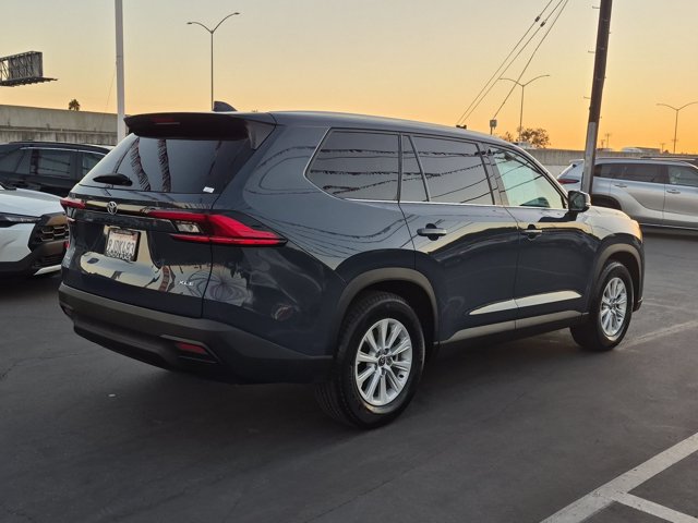 Used 2024 Toyota Grand Highlander AWD image 9