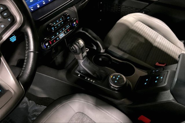 Used 2023 Ford Bronco Outer Banks AWD/4WD image 17
