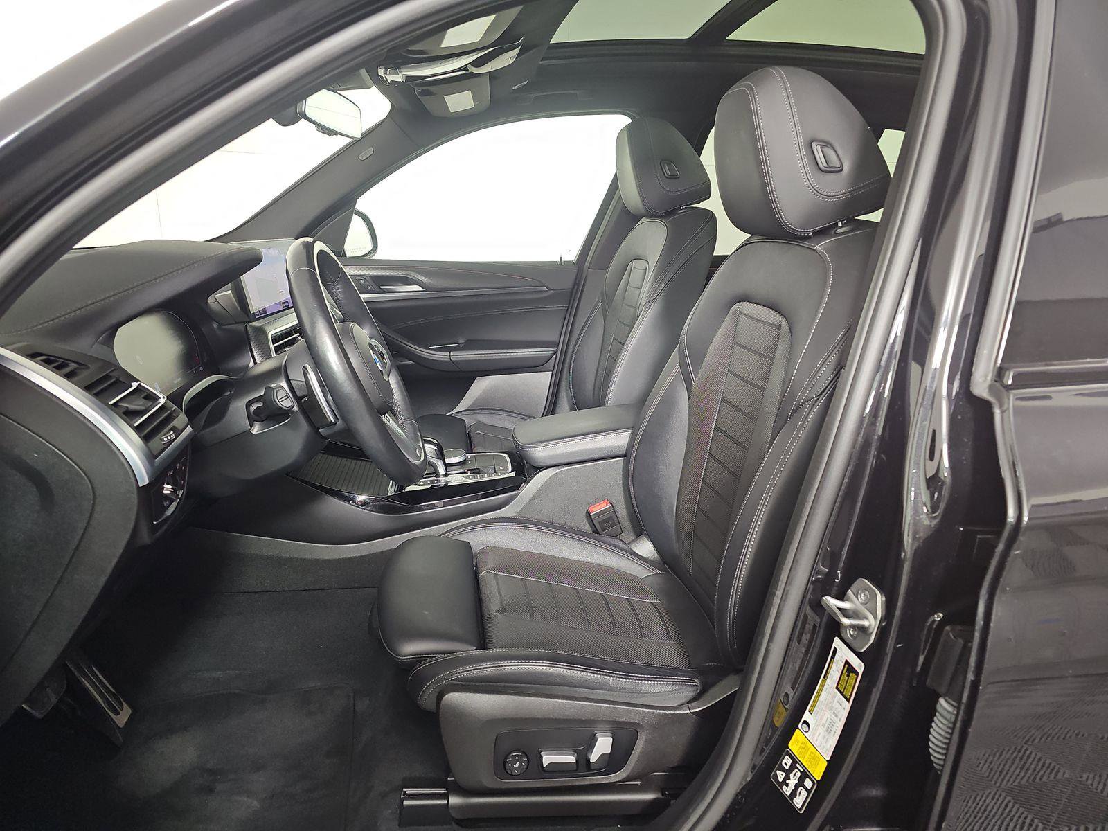 Used 2023 BMW X3 xDrive30i w/ M Sport Package AWD/4WD image 7