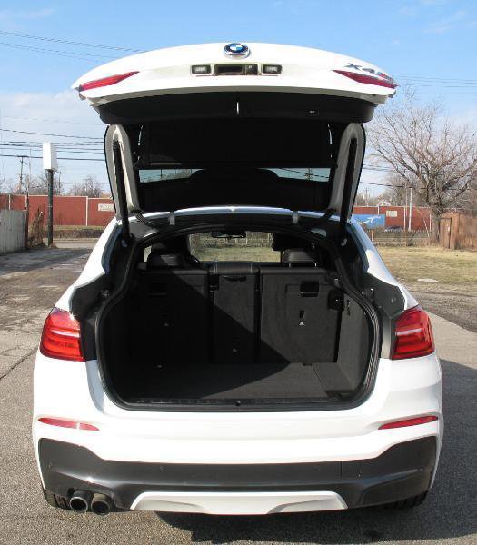 Used 2016 BMW X4 xDrive28i image 11