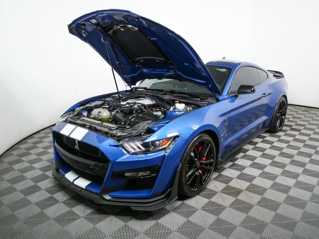 Used 2021 Ford Mustang Shelby GT500 w/ Technology Package RWD image 27