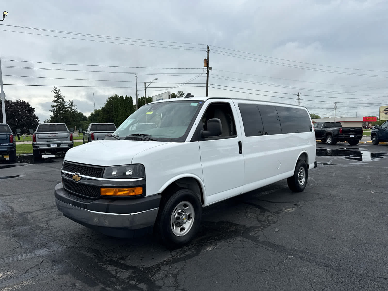 Certified 2025 Chevrolet Express 3500 LT w/ LT Preferred Equipment Group