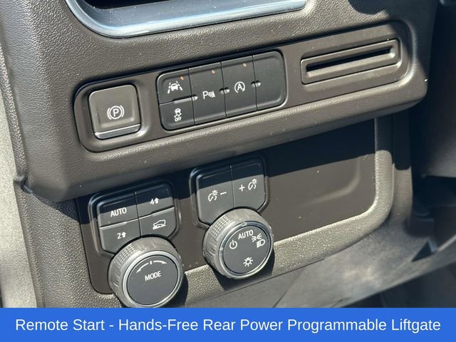 Used 2023 Chevrolet Tahoe LT AWD/4WD image 12