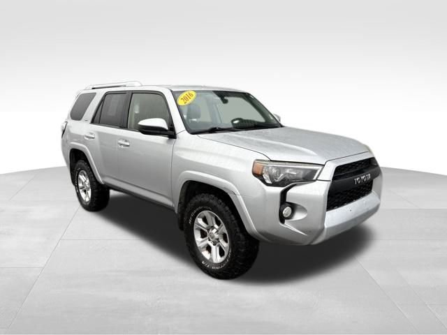 Used 2016 Toyota 4Runner SR5 image 3