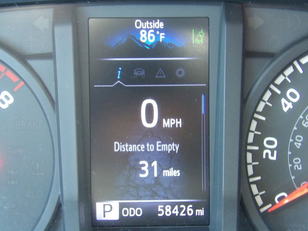 Used 2021 Toyota Tacoma SR RWD image 21