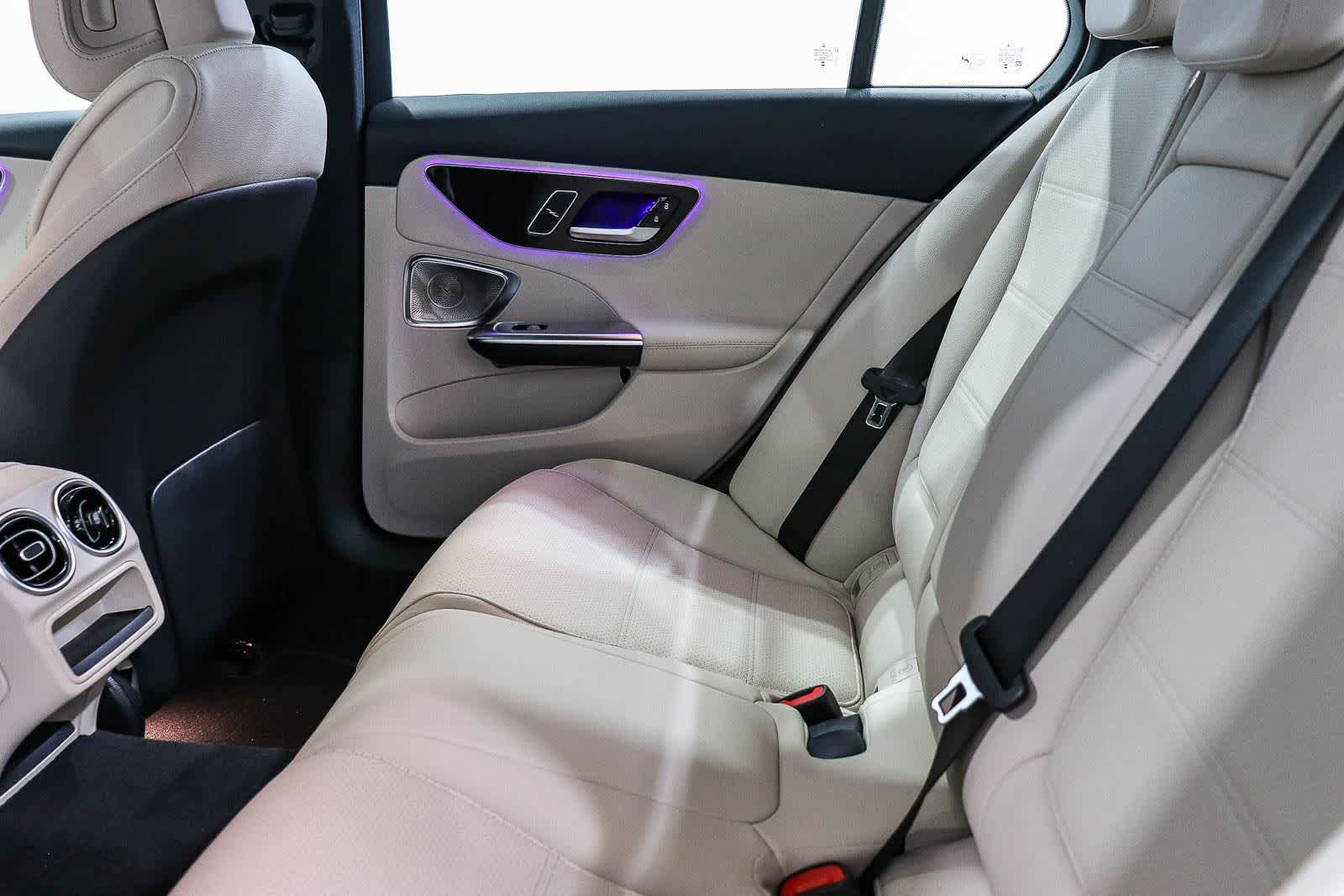 Used 2024 Mercedes-Benz C 300 Sedan image 19