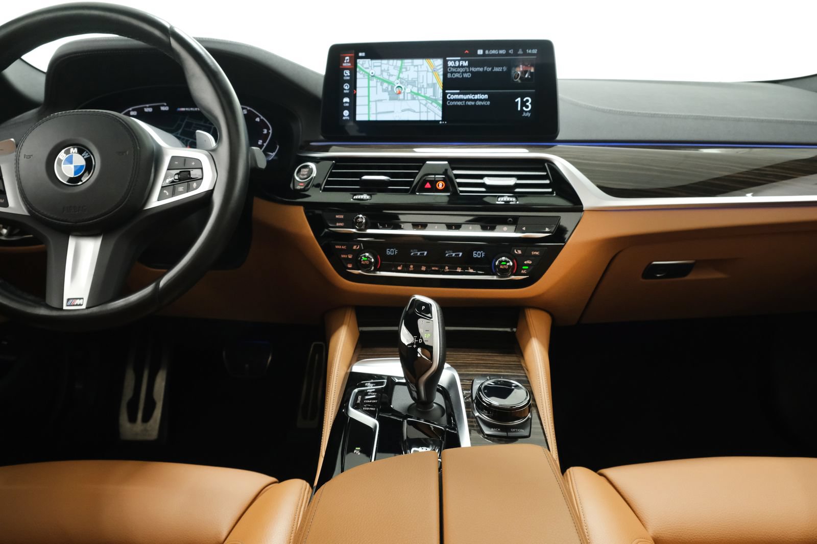 Used 2023 BMW M550i xDrive w/ Executive Package AWD/4WD image 9