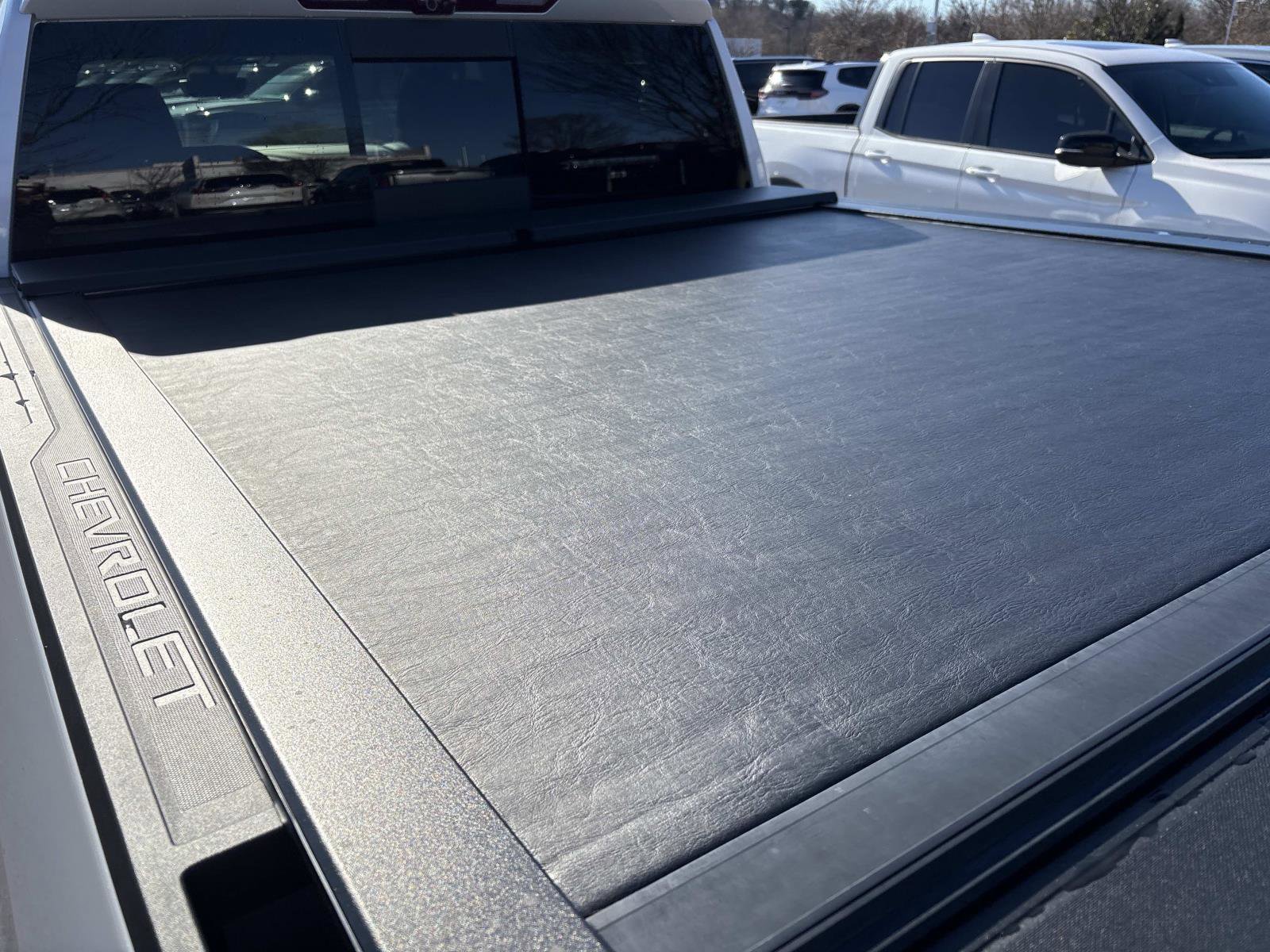 Used 2023 Chevrolet Silverado 1500 High Country w/ Technology Package image 32