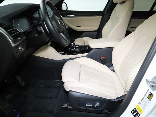 Used 2024 BMW X4 xDrive30i w/ M Sport Package AWD/4WD image 17