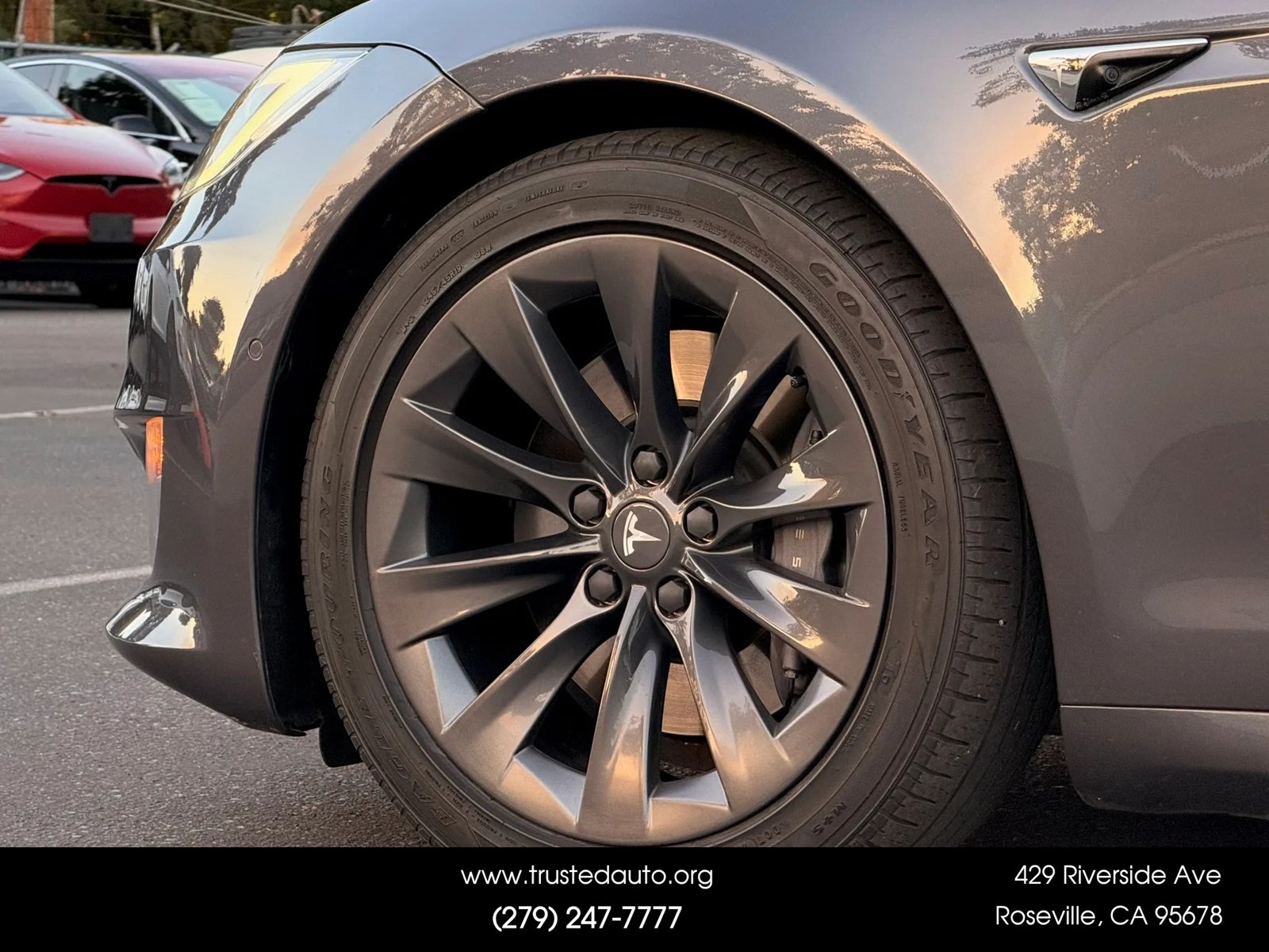 Used 2018 Tesla Model S 100D AWD/4WD image 18