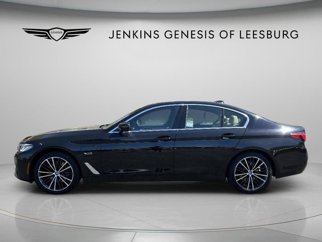 Used 2023 BMW 530e xDrive image 9