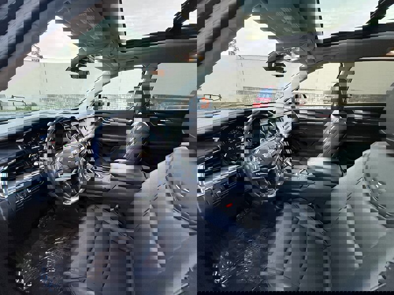 Used 2019 Cadillac XT5 Premium Luxury w/ LPO, Black Ice Package image 18