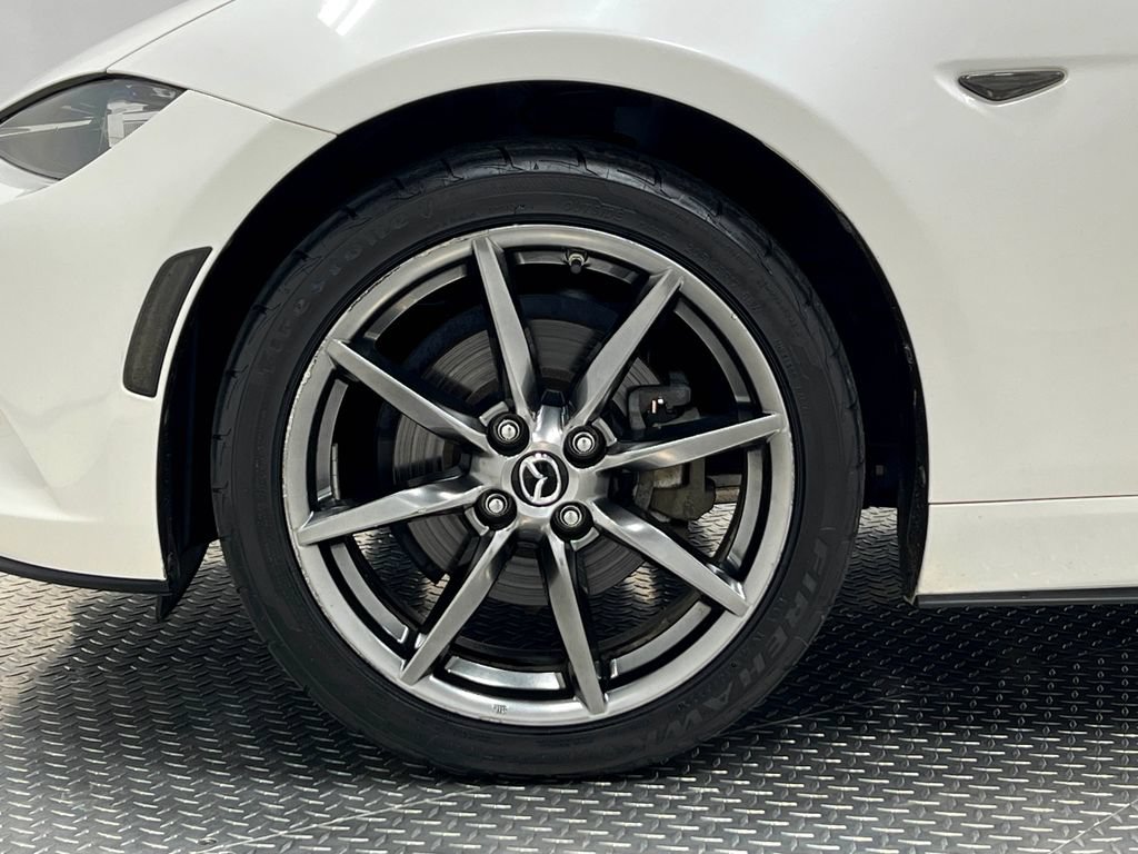 Used 2020 MAZDA MX-5 Miata RF Grand Touring RWD image 33