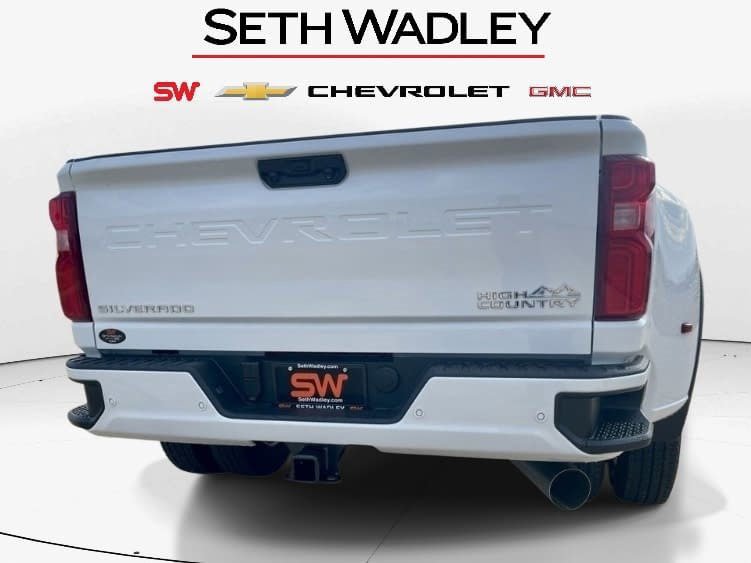 New 2026 Chevrolet Silverado 3500 High Country w/ Technology Package image 4