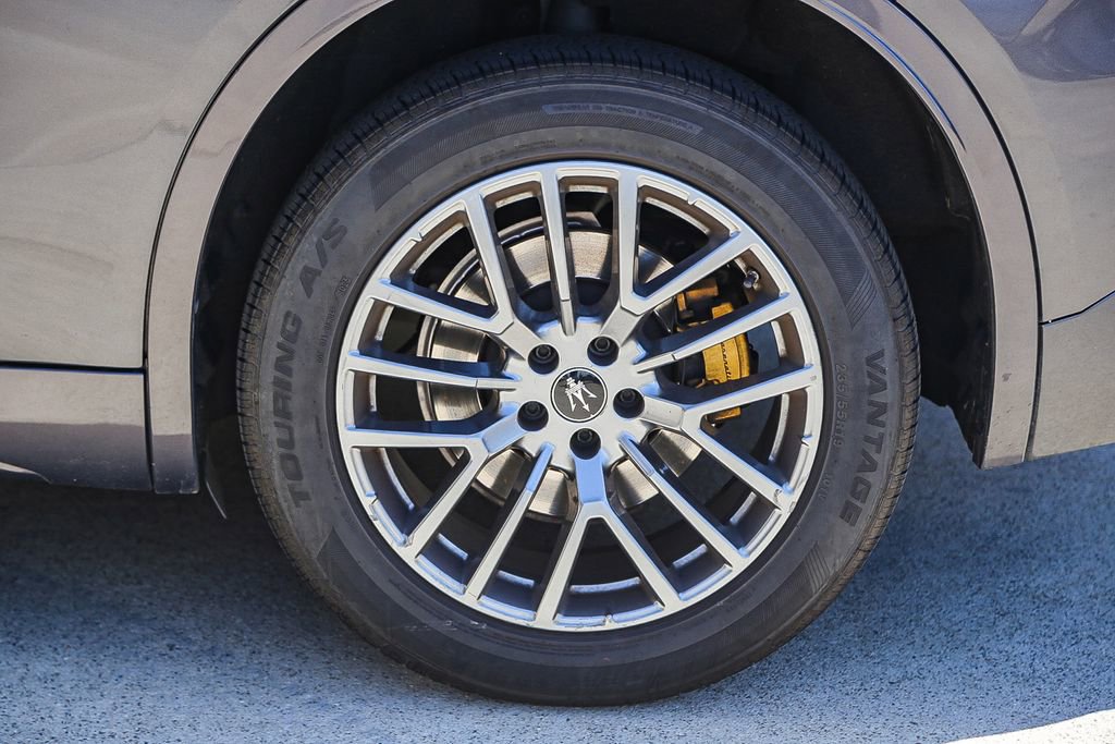 Used 2023 Maserati Grecale GT AWD/4WD image 11