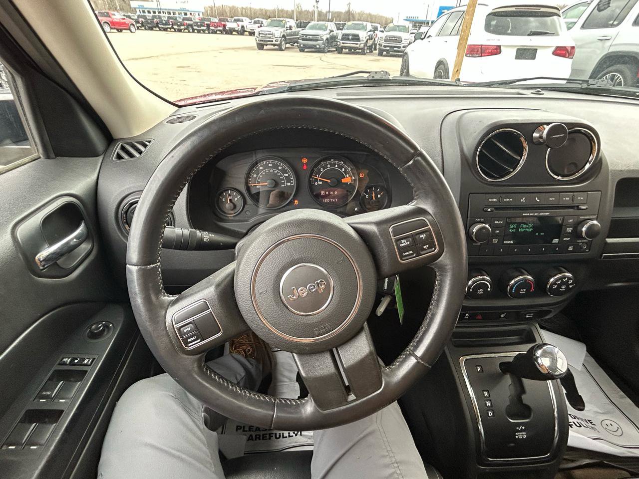 Used 2016 Jeep Patriot High Altitude image 28