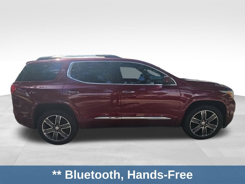 Used 2017 GMC Acadia Denali w/ Technology Package FWD image 7