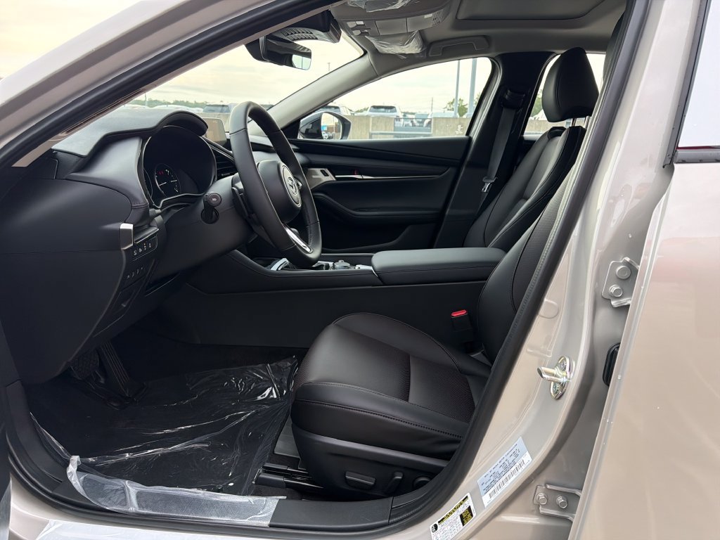New 2026 MAZDA MAZDA3 2.5 Turbo Sedan w/Premium Plus AWD/4WD image 16