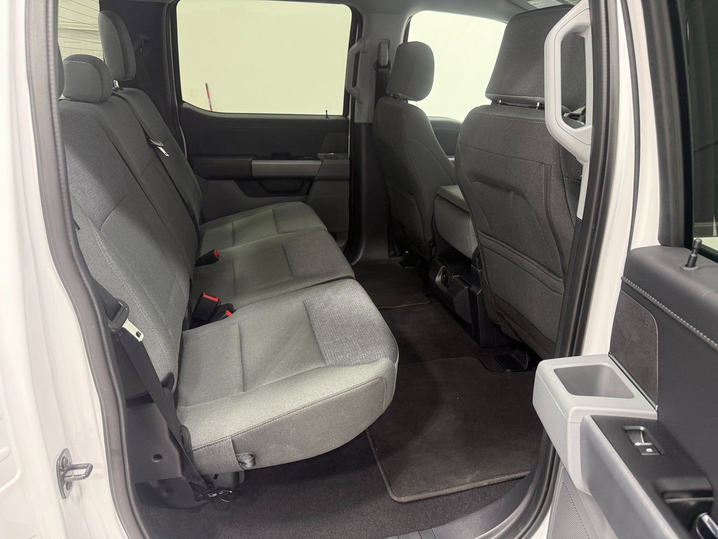 Used 2024 Ford F150 XLT w/ Tow/Haul Package image 28