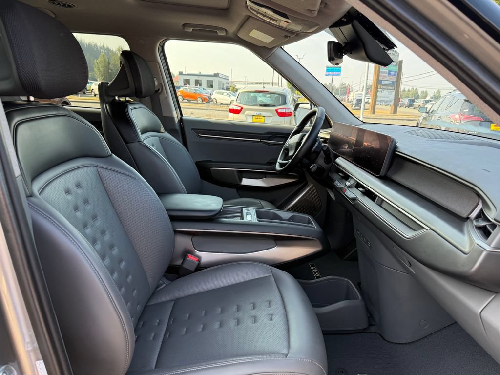 Certified 2024 Kia EV9 Wind AWD/4WD image 13