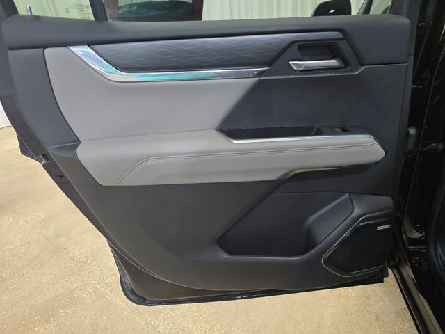 Used 2024 GMC Acadia Elevation w/ Luxury Package image 17